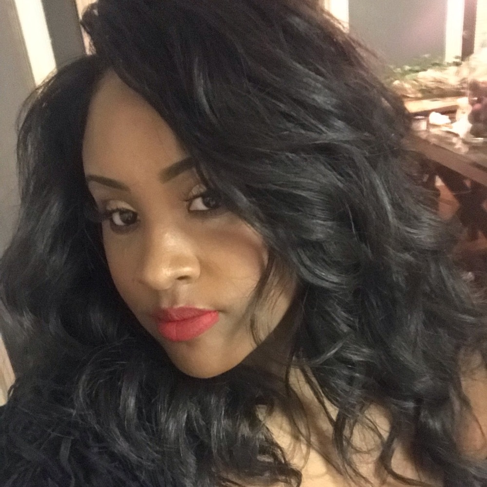 Meet your Posher, Caprice